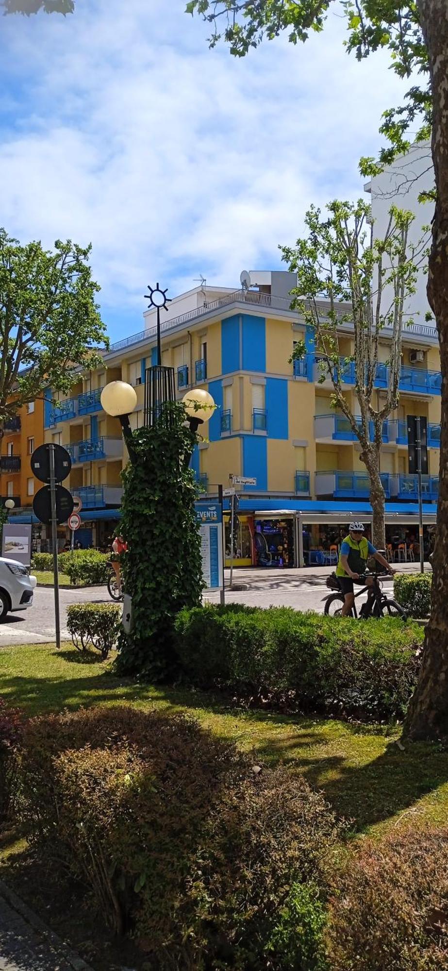 Appartamento In Centro Bibione Luaran gambar